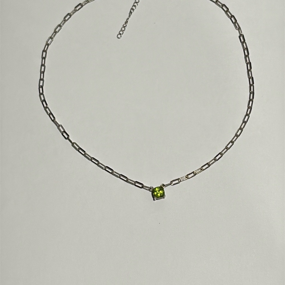 Paperclip Necklace with Peridot Gemstone